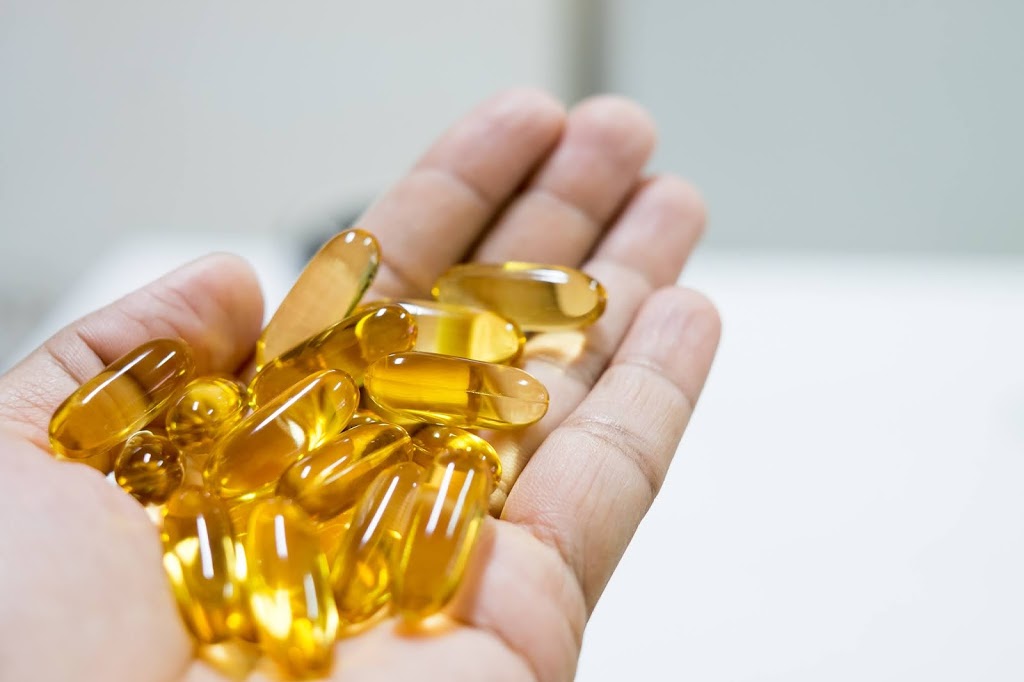 13 BENEFITS OF TAKING FISH OIL